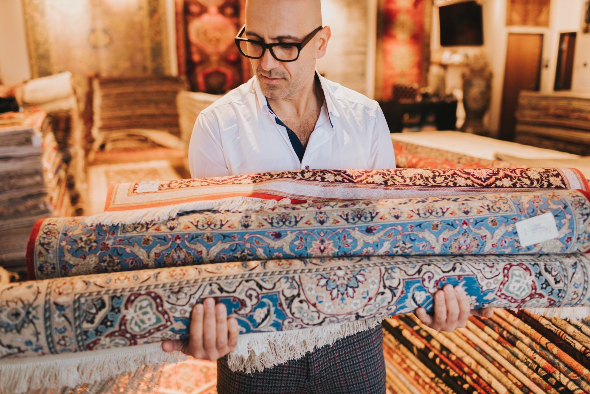How to Design a Room Around a Rug